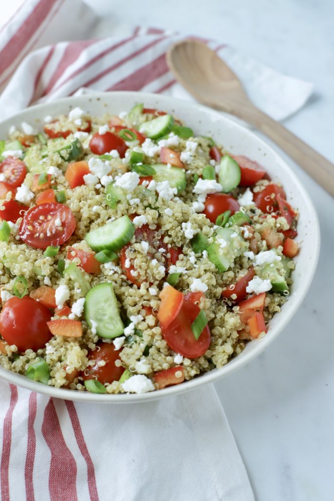 Pesto Quinoa Salad - 6 Weight Watchers Smart Points - Rachelshealthyplate.com