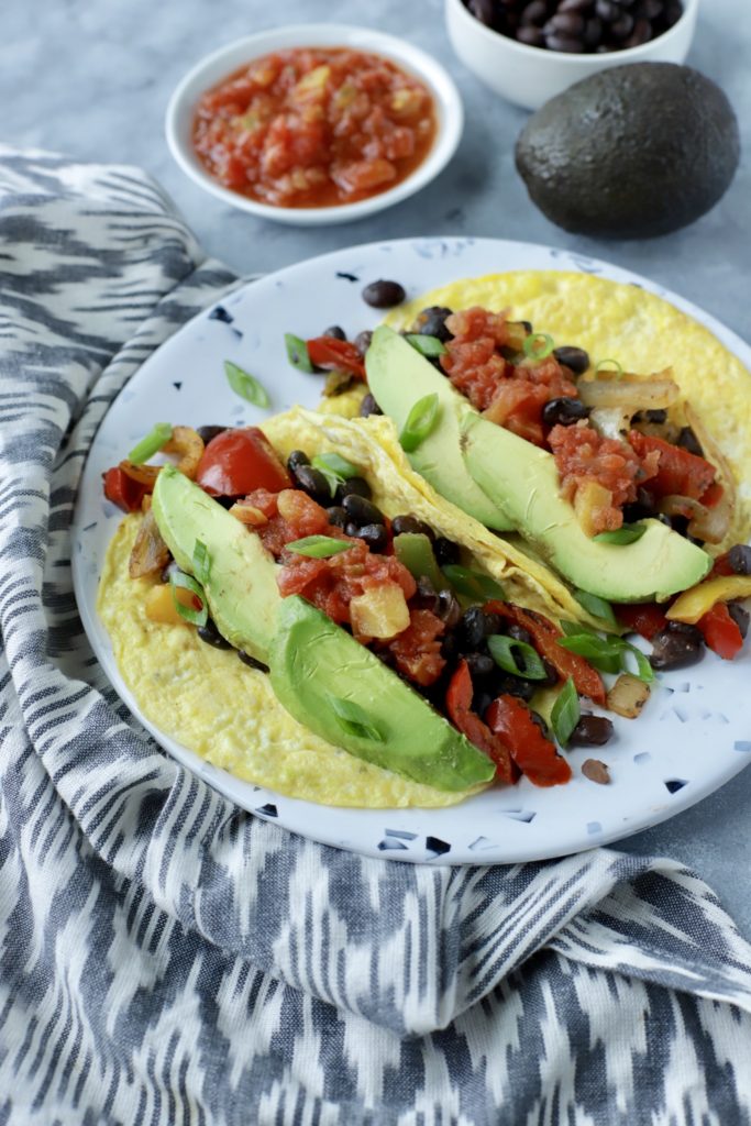Black Bean Egg "Tacos" - 2 Weight Smart Points | RachelsHealthyPlate.com | Low Carb, High Protein, Gluten Free