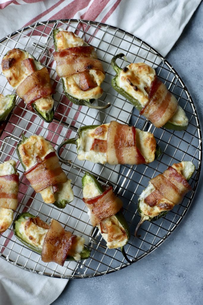 Sausage & Bacon Jalapeno Poppers - 3 Weight Watchers Smart Points | Rachelshealthyplate.com