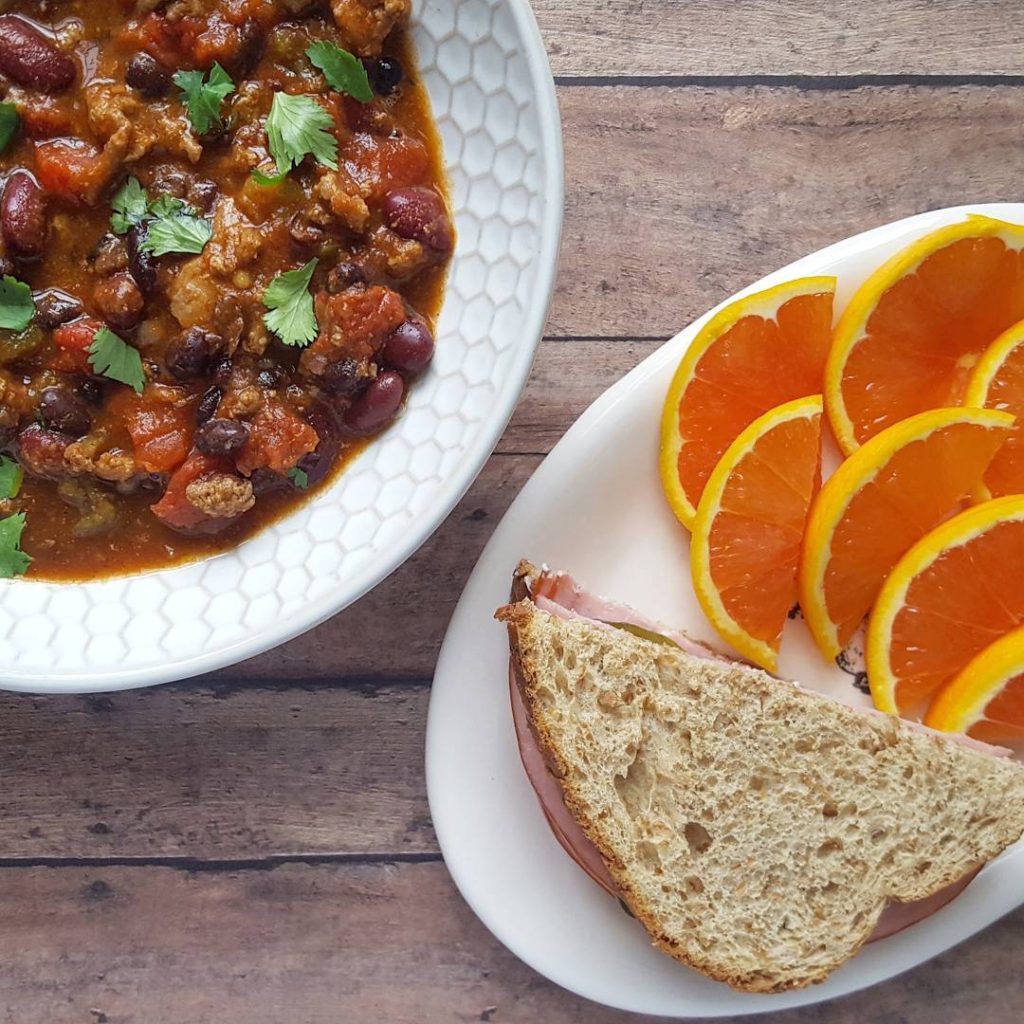 Easy Turkey Chili - 0 WW Smart Points | Rachelshealthyplate.com