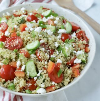 Pesto Quinoa Salad - 6 Weight Watchers Smart Points - Rachelshealthyplate.com
