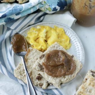 Cinnamon and Sausage Breakfast Biscuits - 5 Weight Watchers Smart Points | Rachelshealthyplate.com