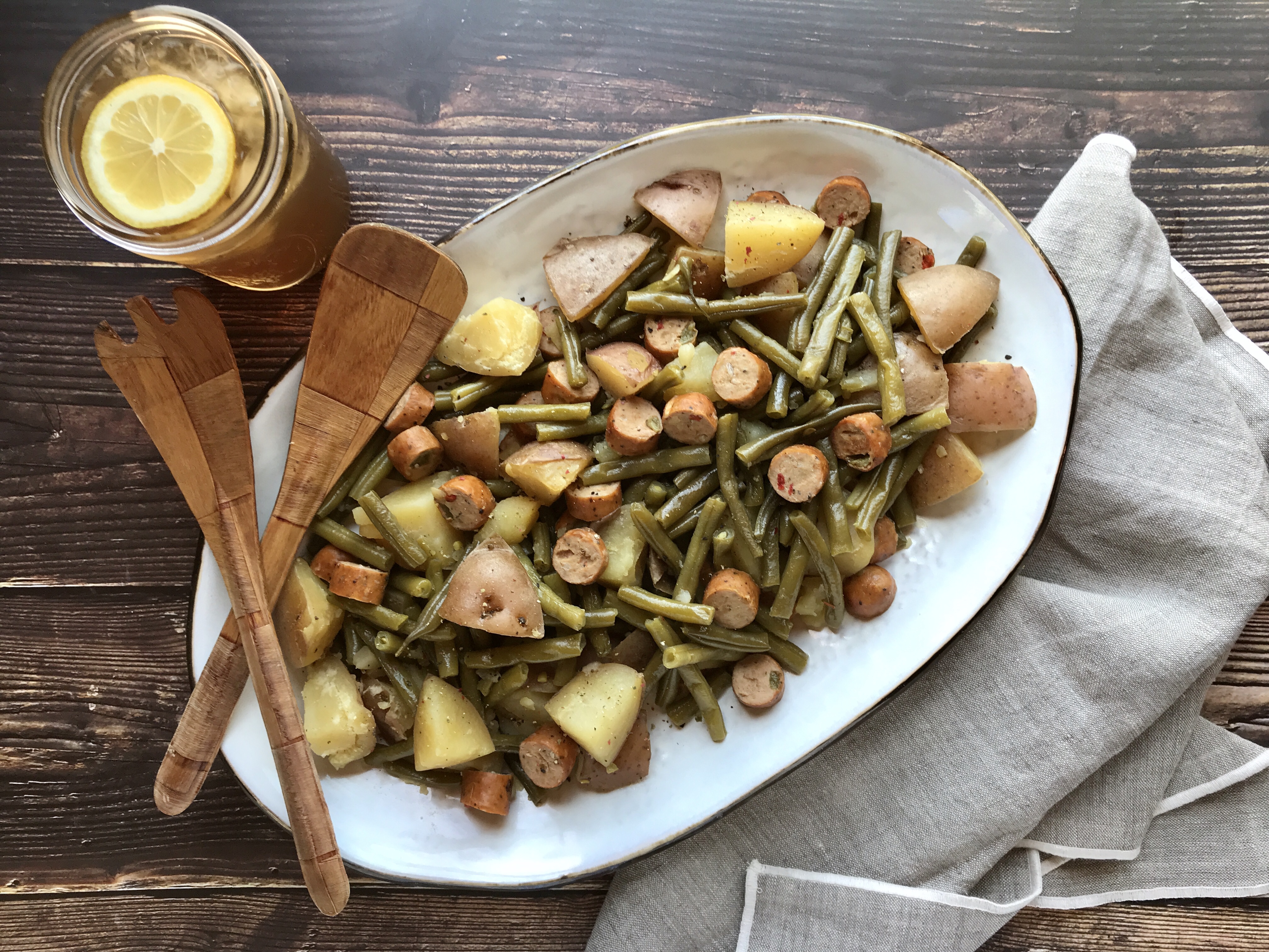 Slow Cooker Green Beans and Potatoes {with bacon} - The Magical